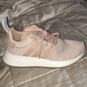 ✨ Women’s Pink Adidas Sneakers ✨